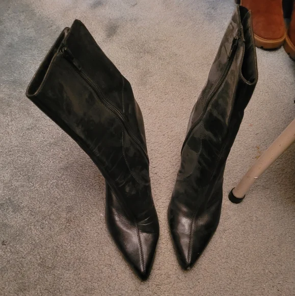 Nine West | Shoes | Nine West Black Leather Heeled Boots | Poshmark